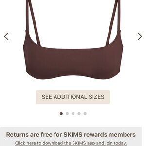 Brand new Skims bikini top XS